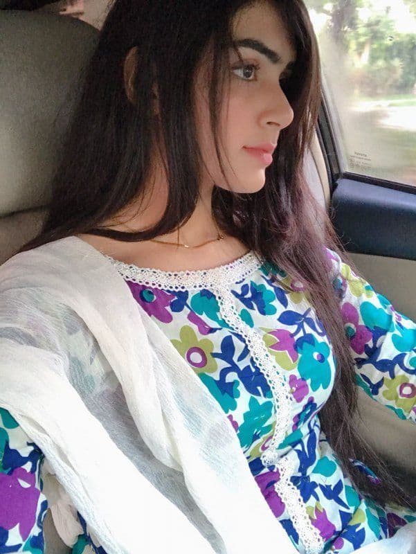 Model Fiza - صورة مرافقة 8 في Dubai