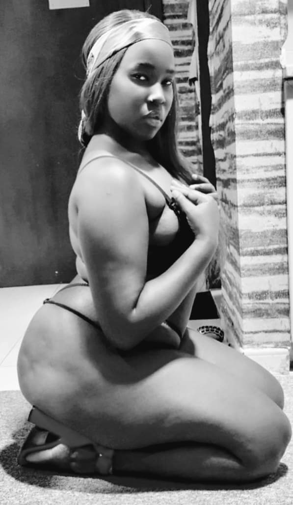 Happiness - escort photo 1 in Dubai