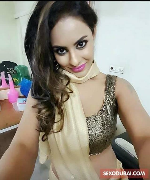 SAKSHI-indian Escorts - фото эскорт 51 в Dubai
