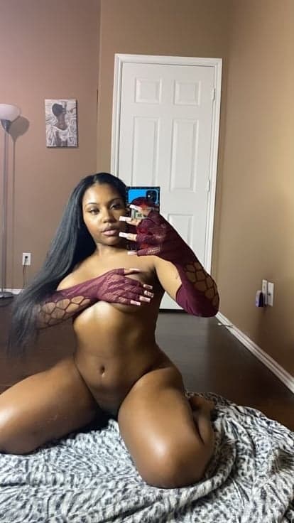 Mona - escort photo 3 in Dubai