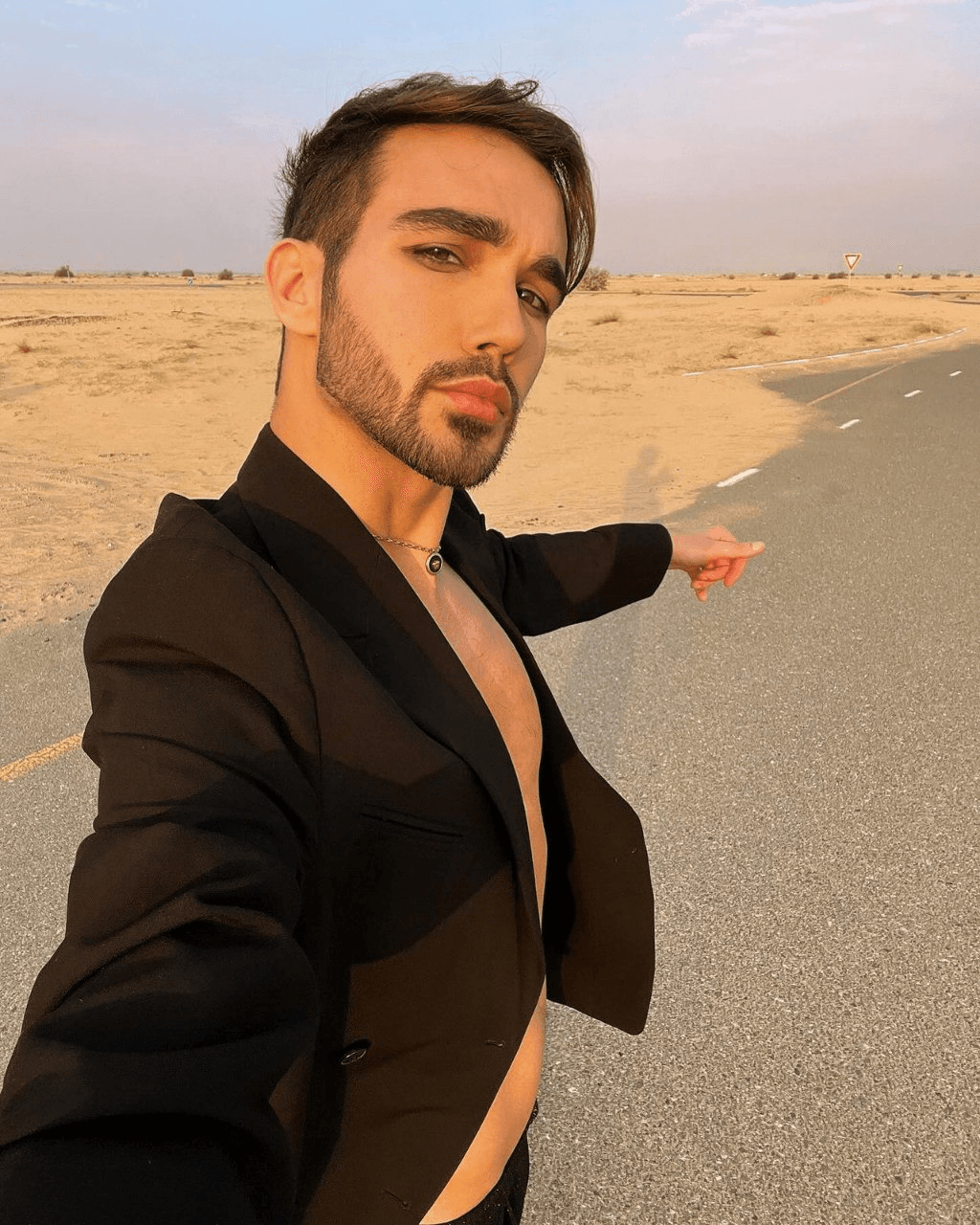 Anton - escort photo 4 in Dubai