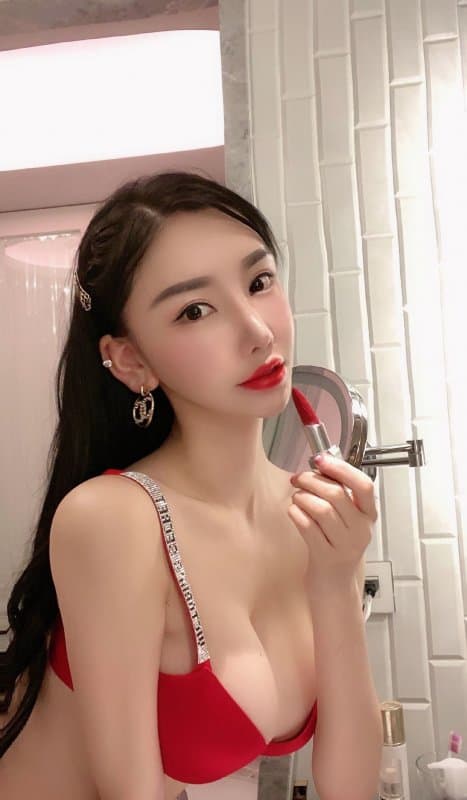 Nuru massage amy - фото эскорт 1 в Dubai