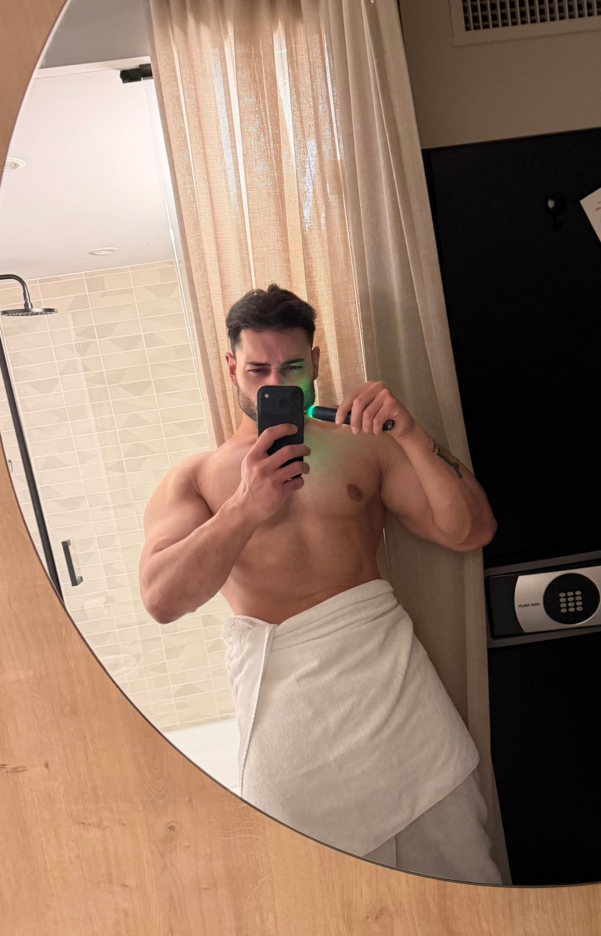 Italian hunk XXL - escort photo 12 in Dubai