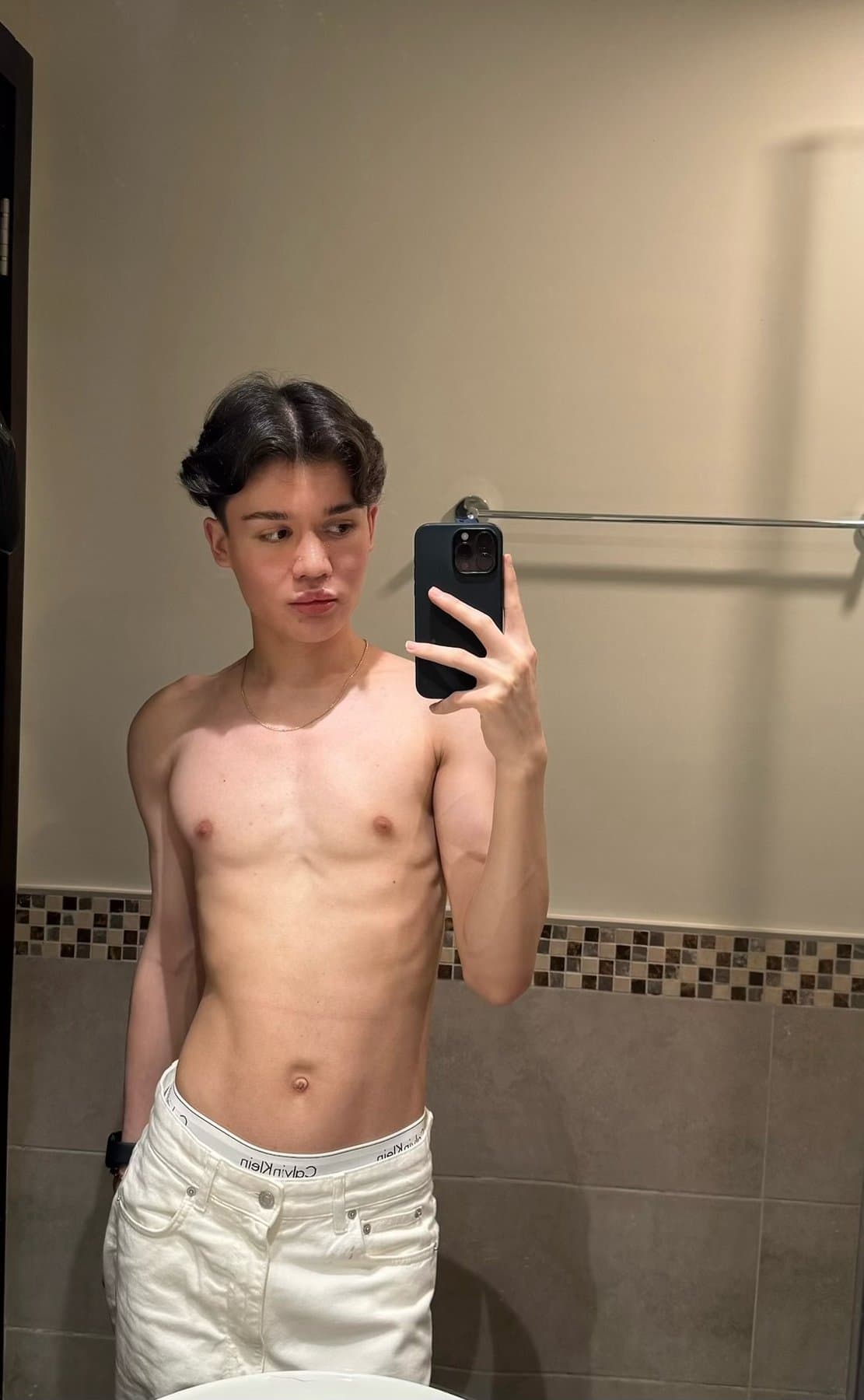 Mika Twink - escort photo 3 in Dubai