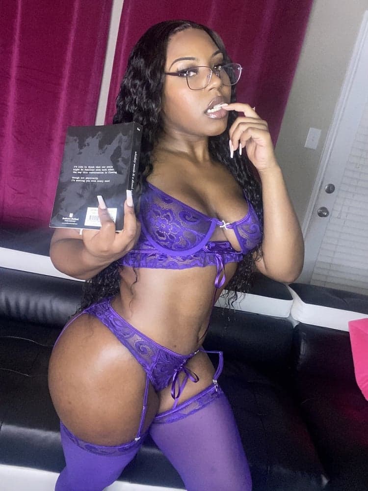 Mona - escort photo 9 in Dubai