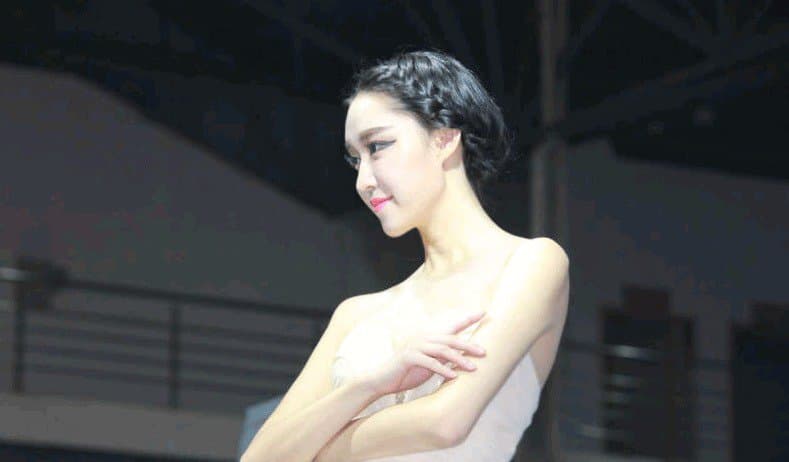 Selina - escort photo 2 in Dubai