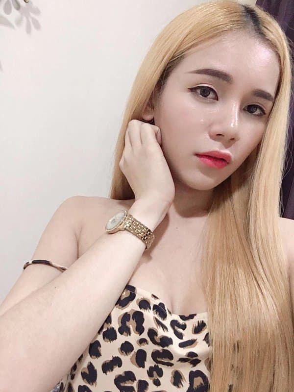 Shemale sendy 19years - صورة مرافقة 8 في Dubai