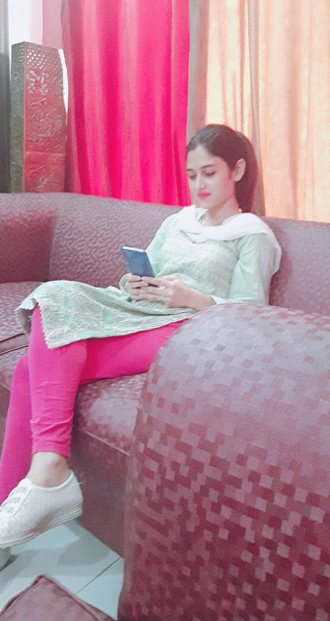 Muskaan Student Escort - фото эскорт 1 в Dubai