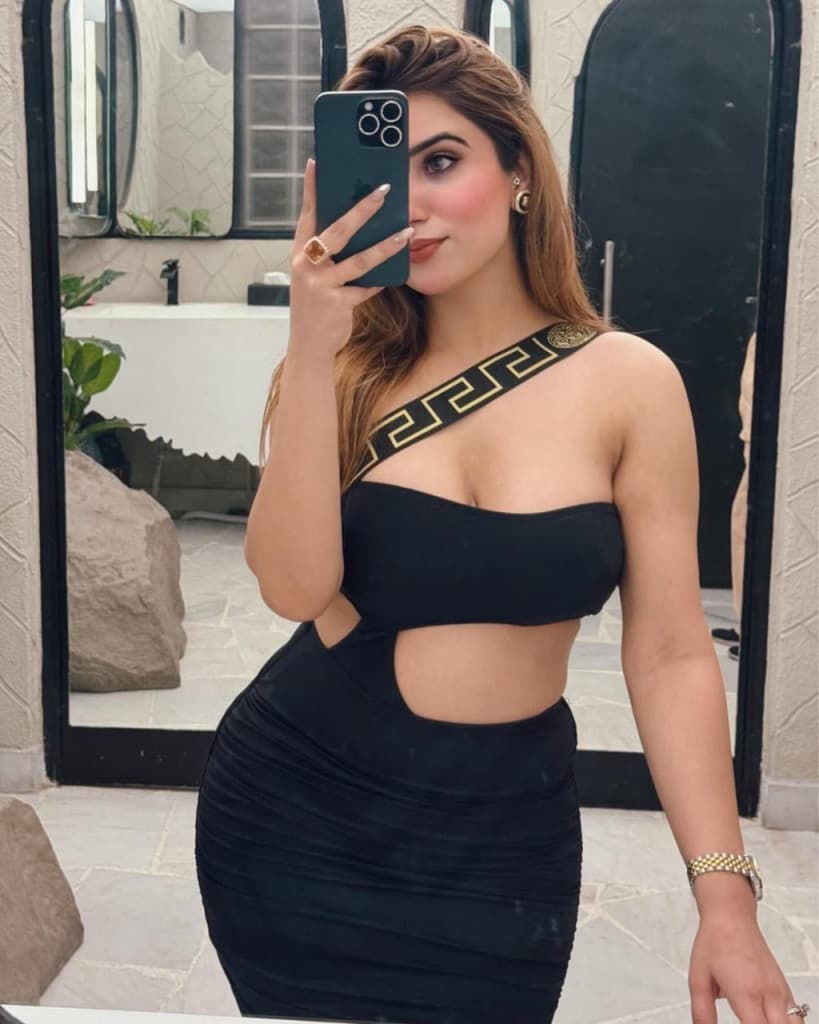 Sarah VIP GFE - صورة مرافقة 3 في Dubai
