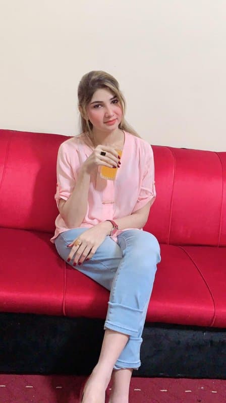 Anaya - фото эскорт 3 в Dubai