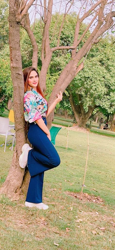 Alisha - фото эскорт 4 в Dubai