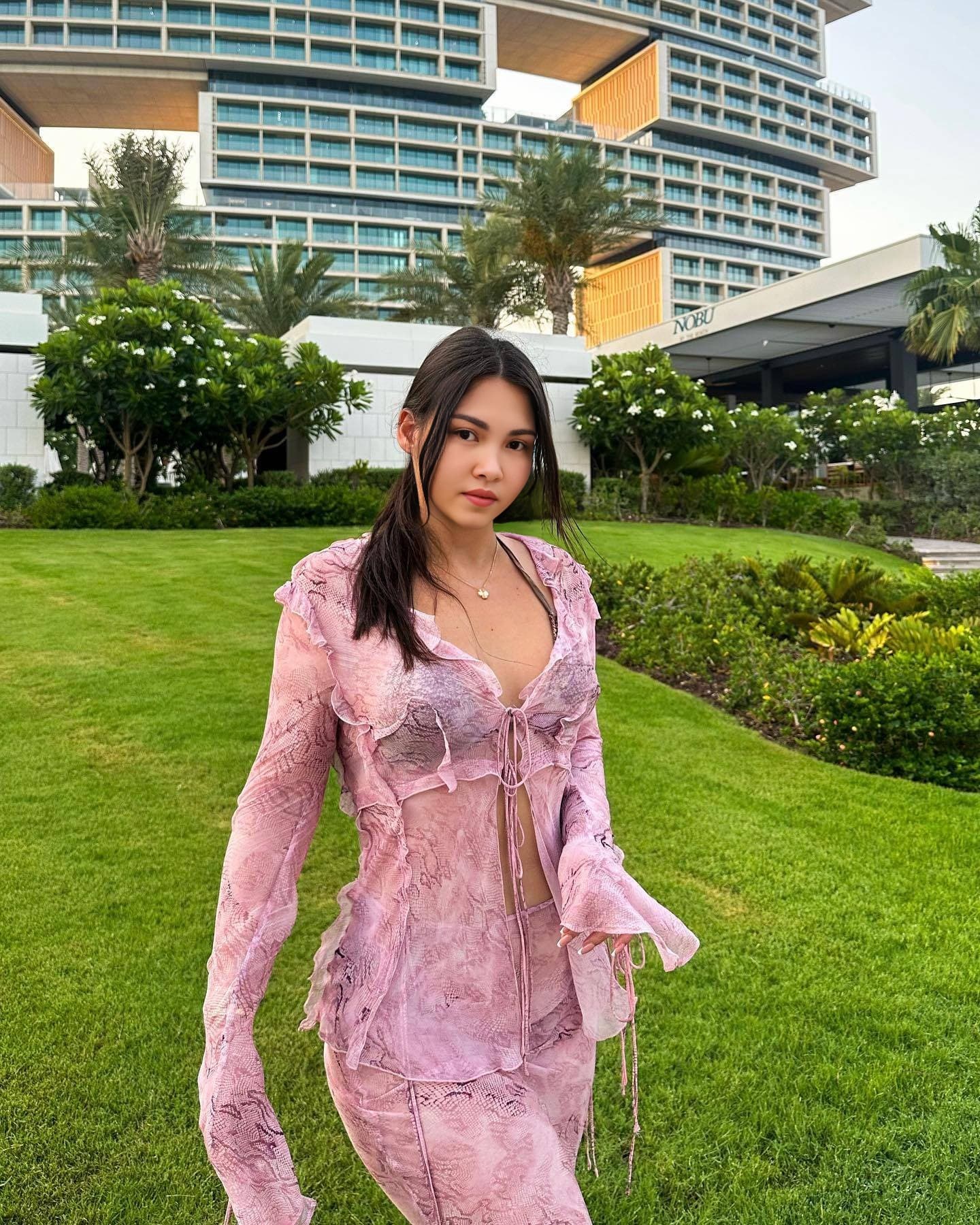 Clarra - escort photo 8 in Dubai