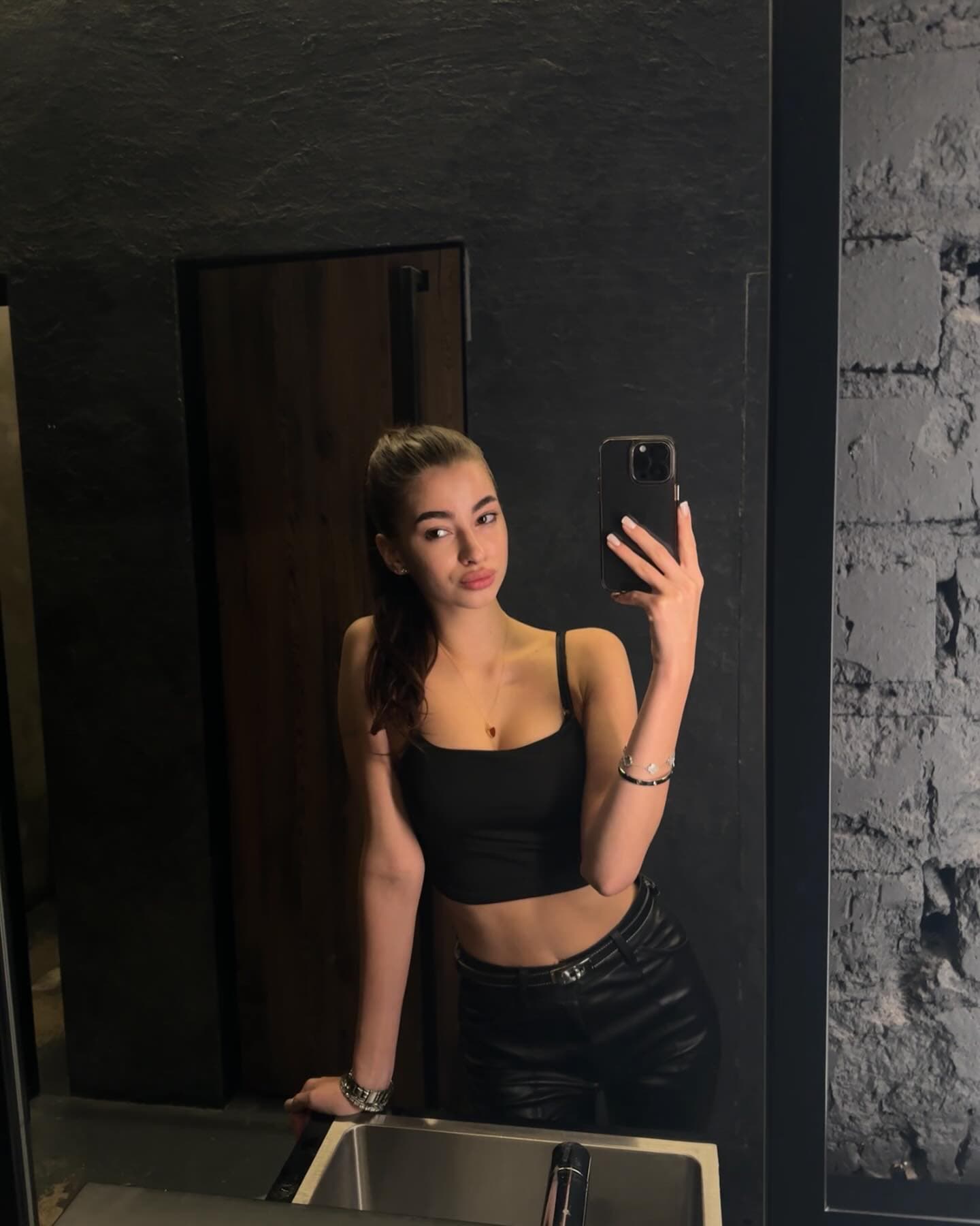 Vera - фото эскорт 2 в Dubai