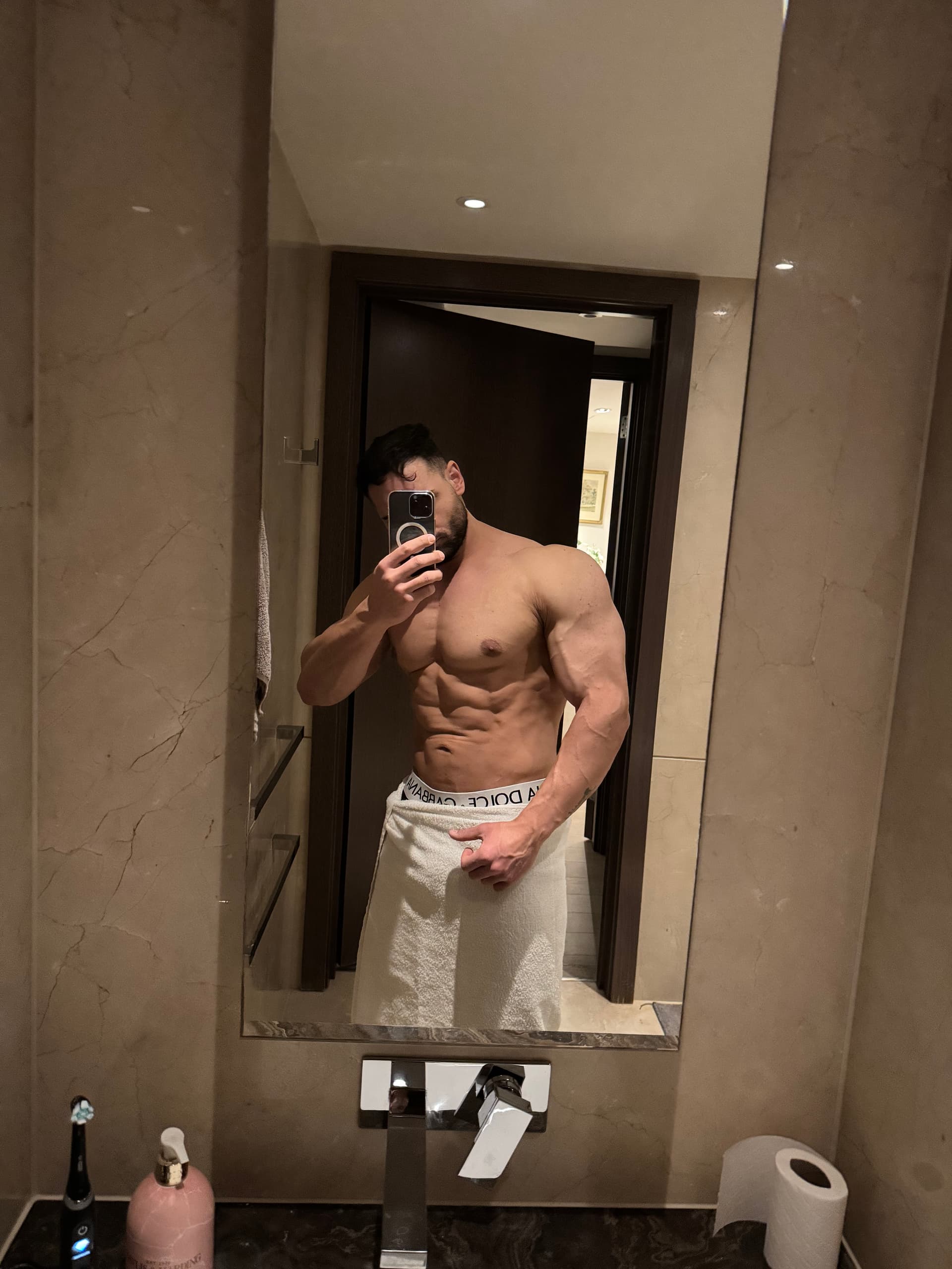 Italian hunk XXL - escort photo 7 in Dubai
