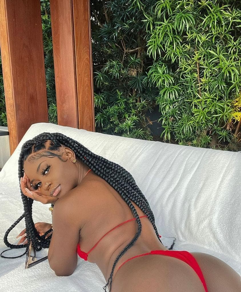 Anna - фото эскорт 4 в Dubai