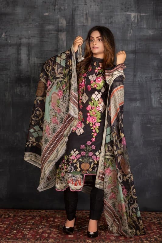 MAHI - صورة مرافقة 2 في Dubai