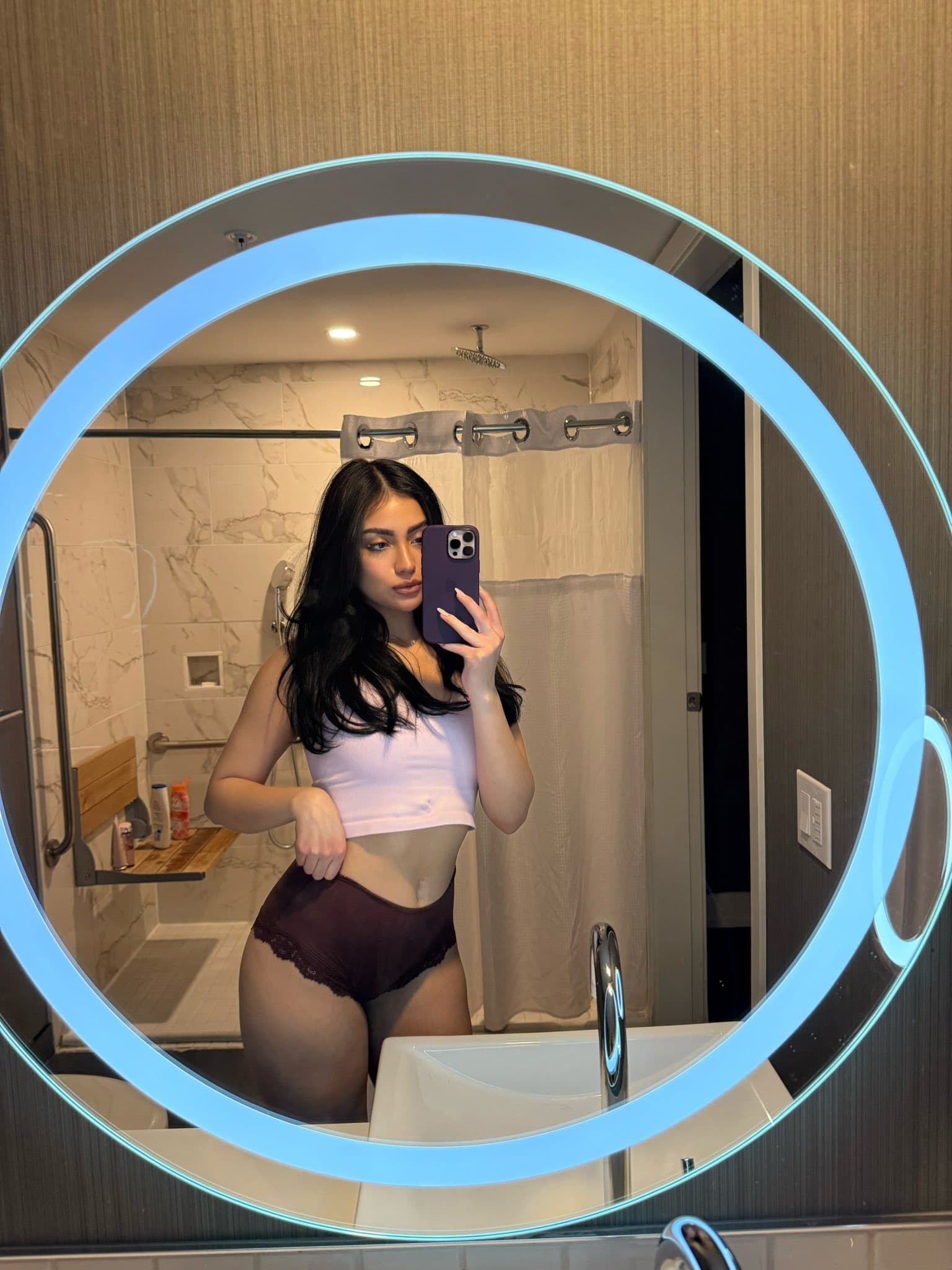 Manue - escort photo 4 in Dubai