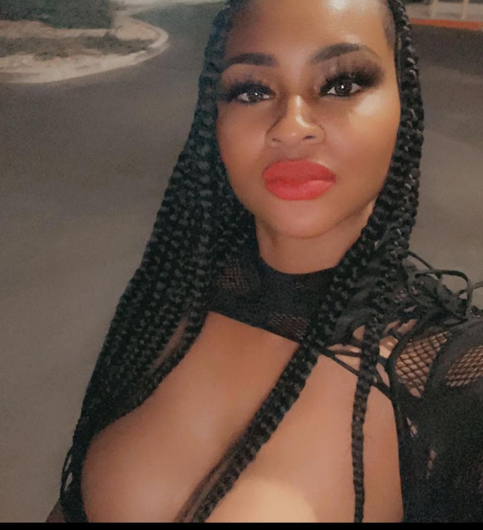 Vanessa - escort photo 1 in Dubai