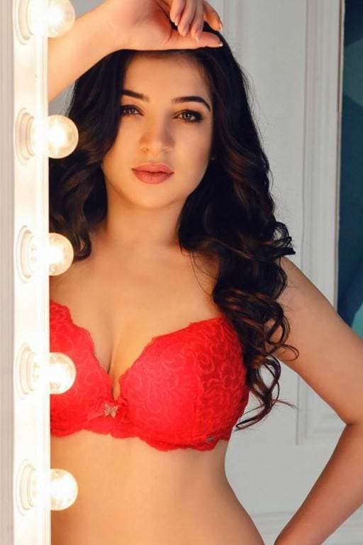 Alissa - escort photo 1 in Dubai