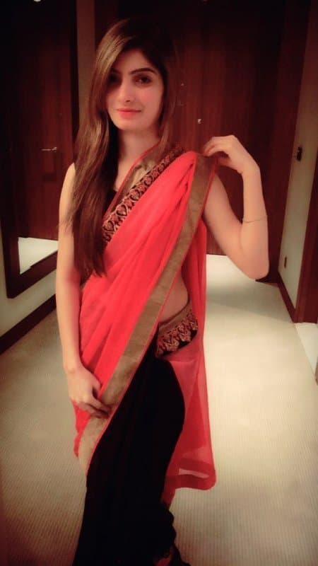 Indian ESCCORTS-ADITI - صورة مرافقة 15 في Dubai