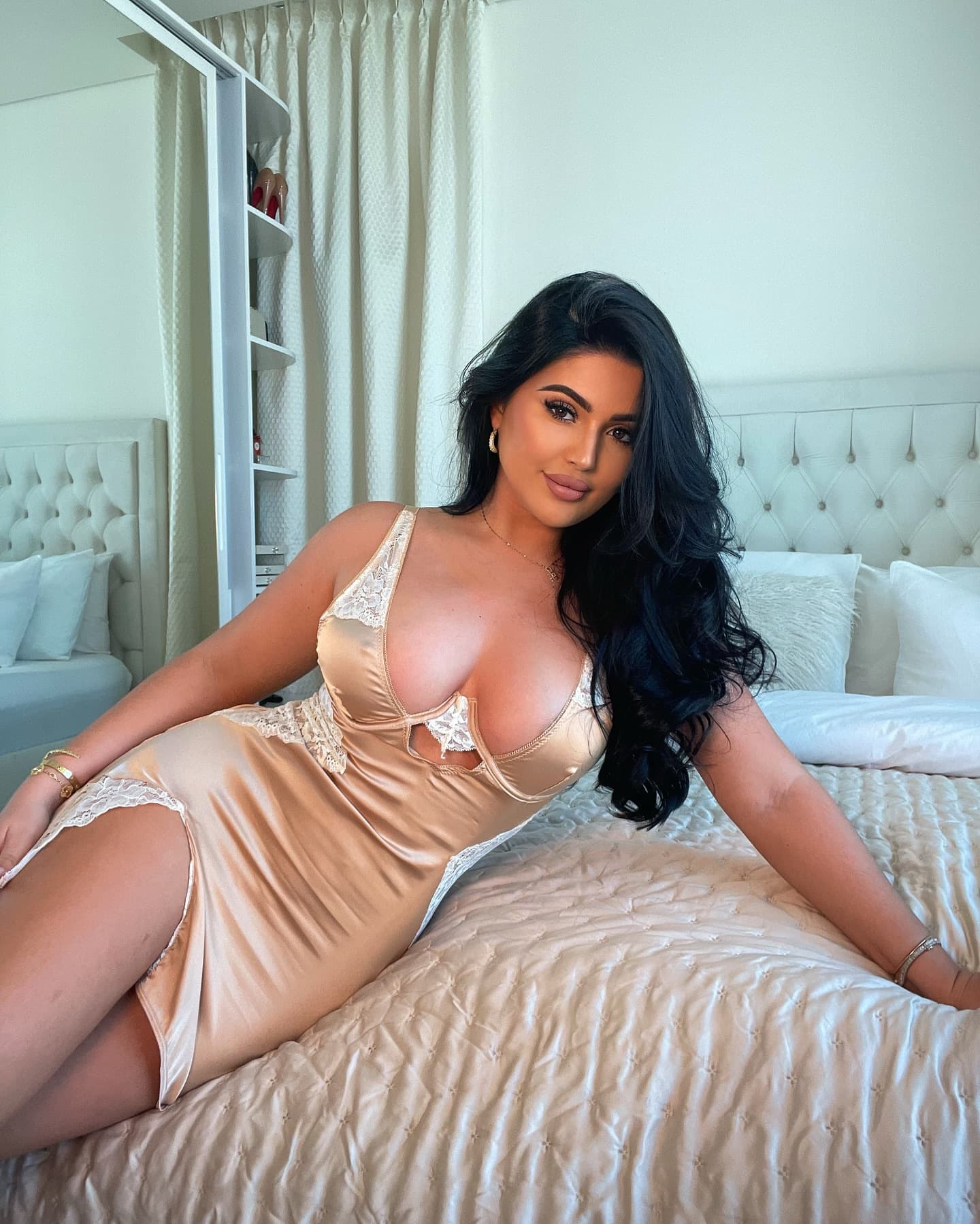 Bellar - escort photo 10 in Dubai