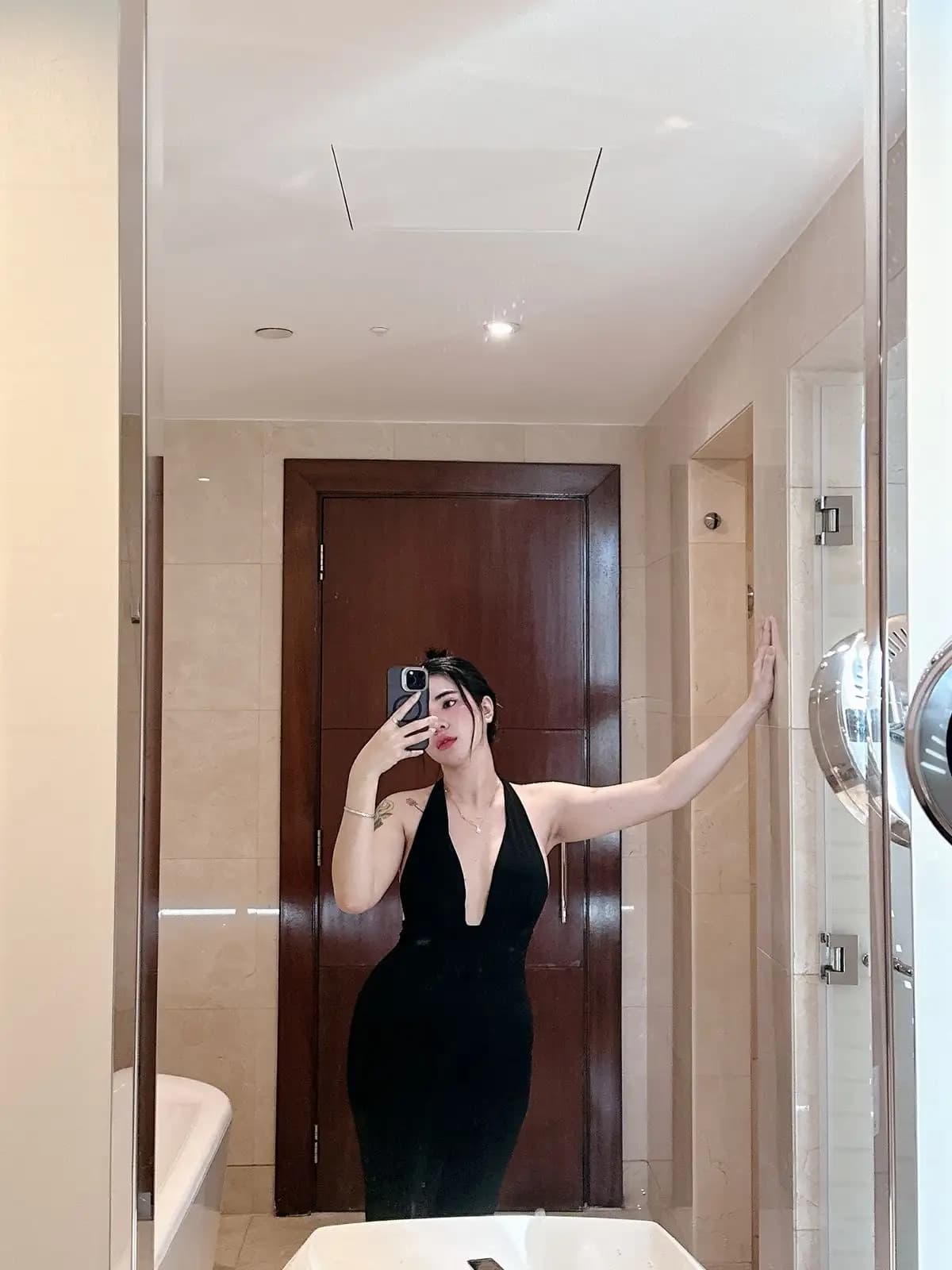 Hana - escort photo 6 in Dubai