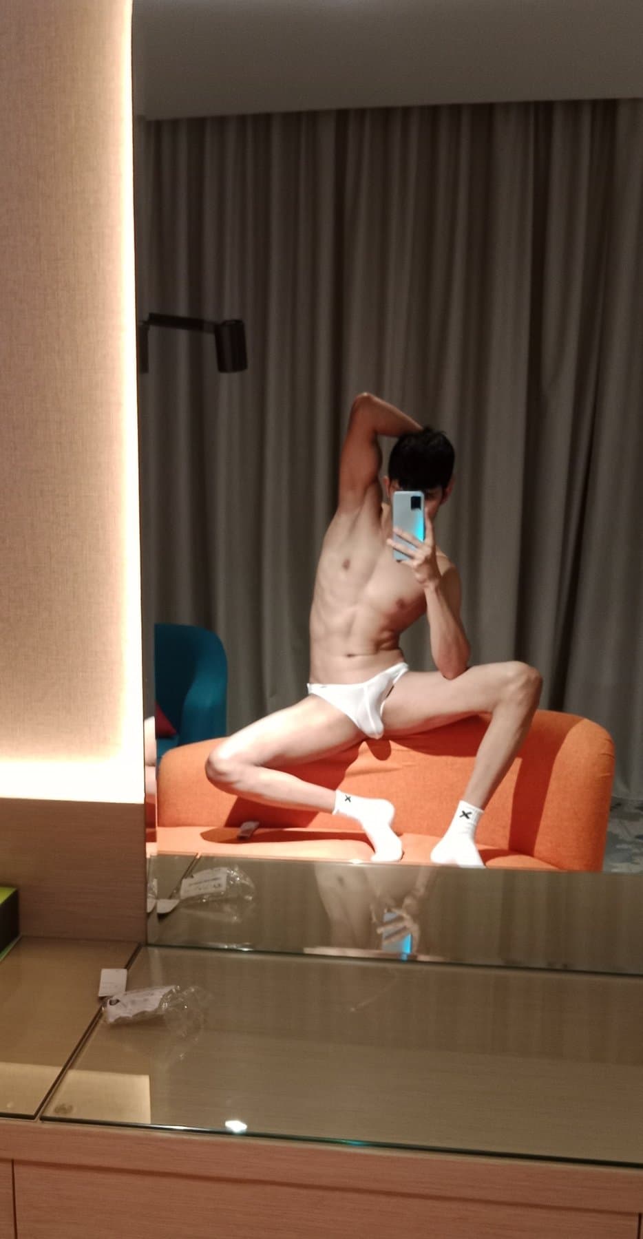 Skinny Boy - escort photo 4 in Dubai