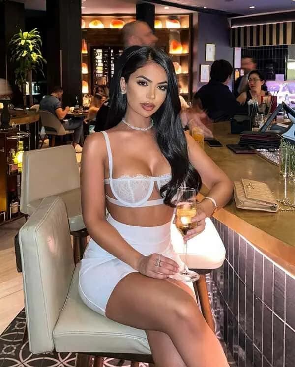 Amanda - фото эскорт 2 в Dubai