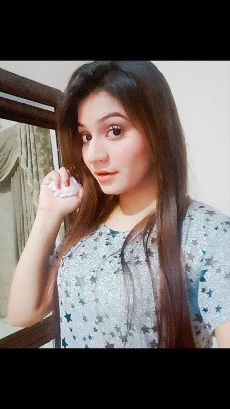 Fiza Khan - صورة مرافقة 5 في Dubai