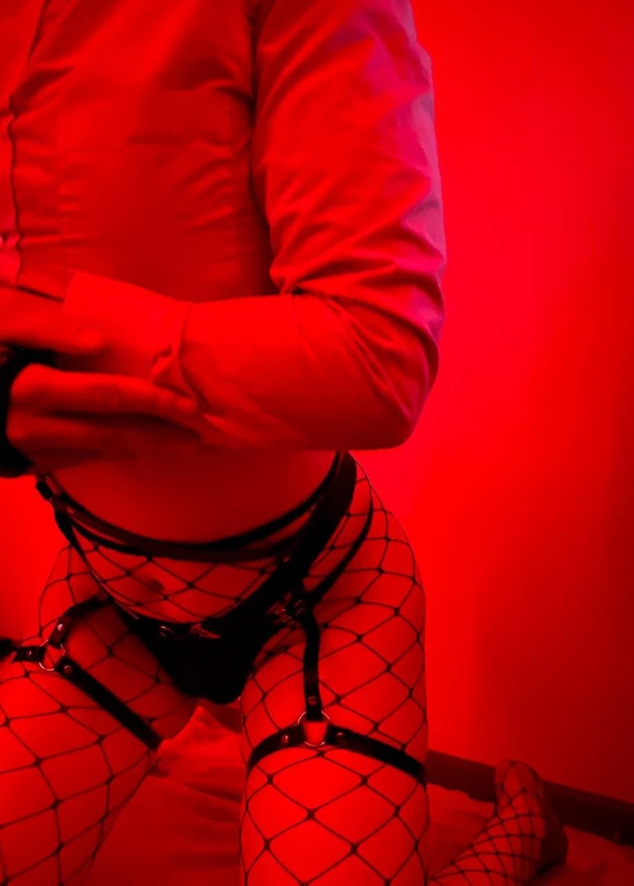 Femboy Sasha - escort photo 13 in Dubai
