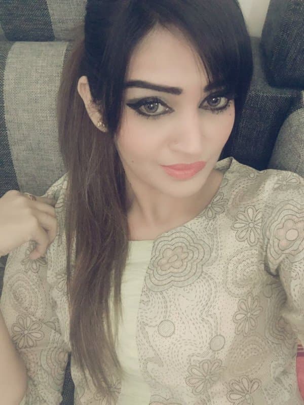 Indian Dubai Escorts - صورة مرافقة 7 في Dubai