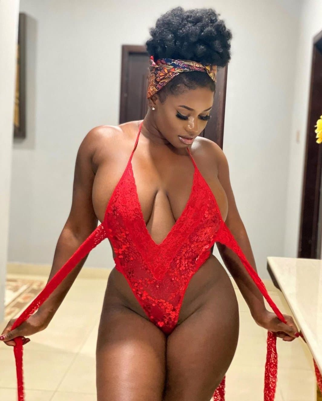 Mimi love - фото эскорт 2 в Dubai