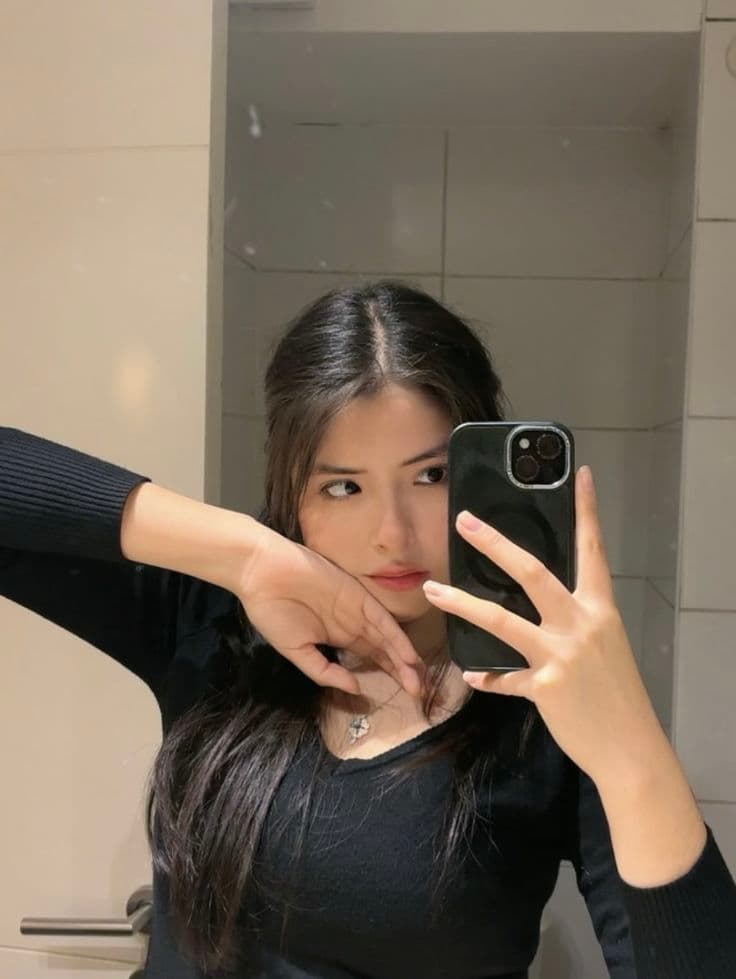 Manahil Gill - escort photo 3 in Dubai