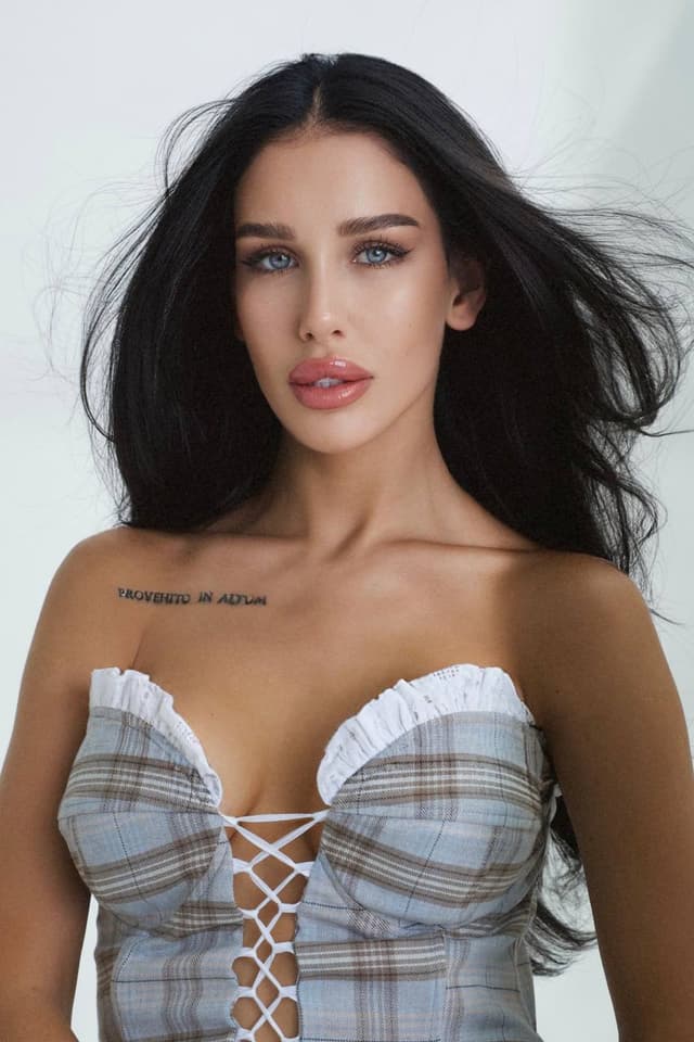 Girlfriend Experience Escort Mayla Tecom +4915510409365 - صورة