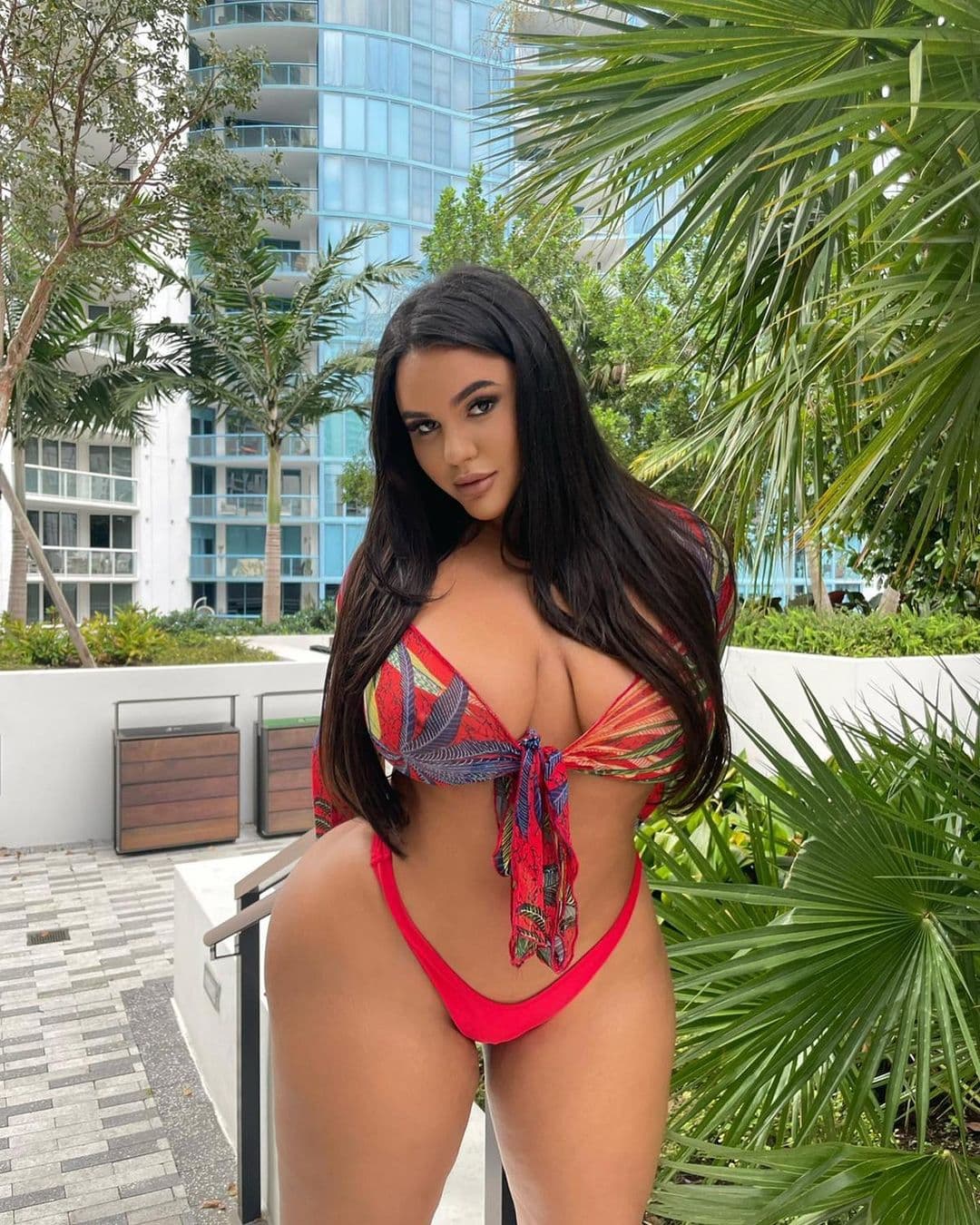 Samira - escort photo 10 in Dubai