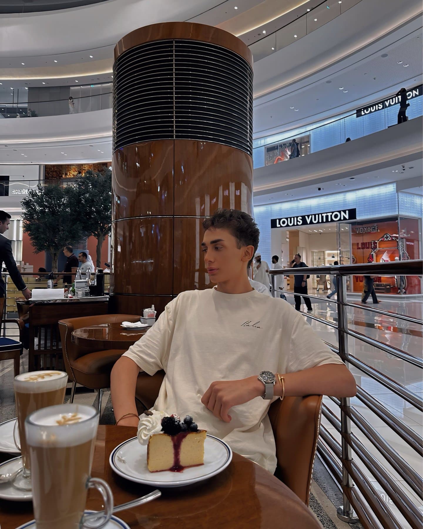 Adonis - escort photo 8 in Dubai