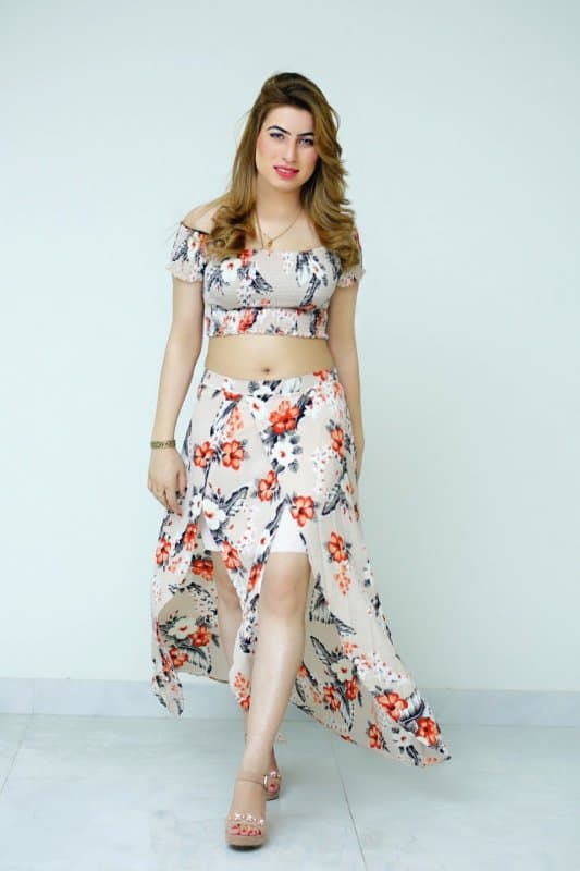 Komal Khan - صورة مرافقة 6 في Dubai