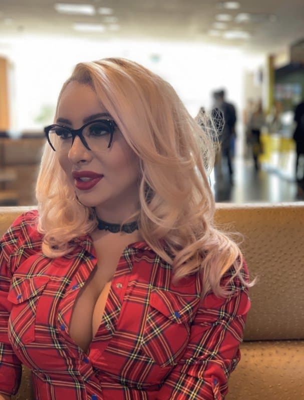 Transexblondy - фото эскорт 4 в Dubai