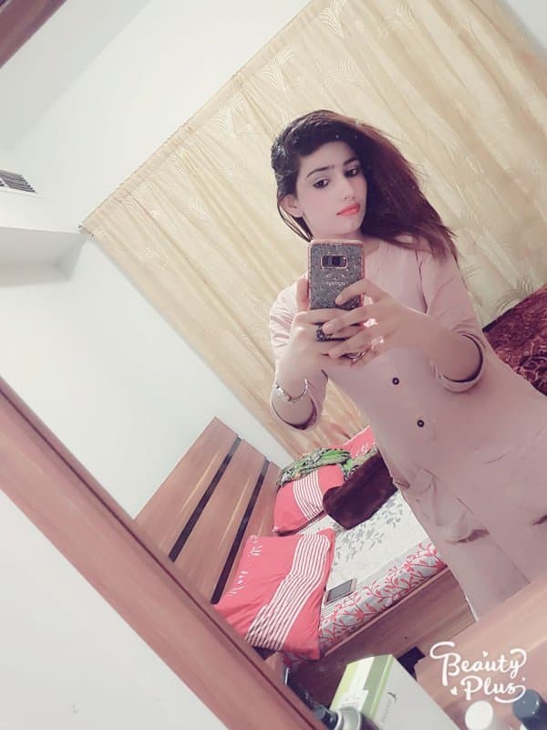 Shruti-indian Escorts - صورة مرافقة 22 في Dubai
