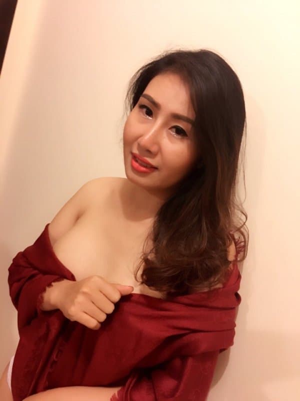 Lily - صورة مرافقة 2 في Dubai