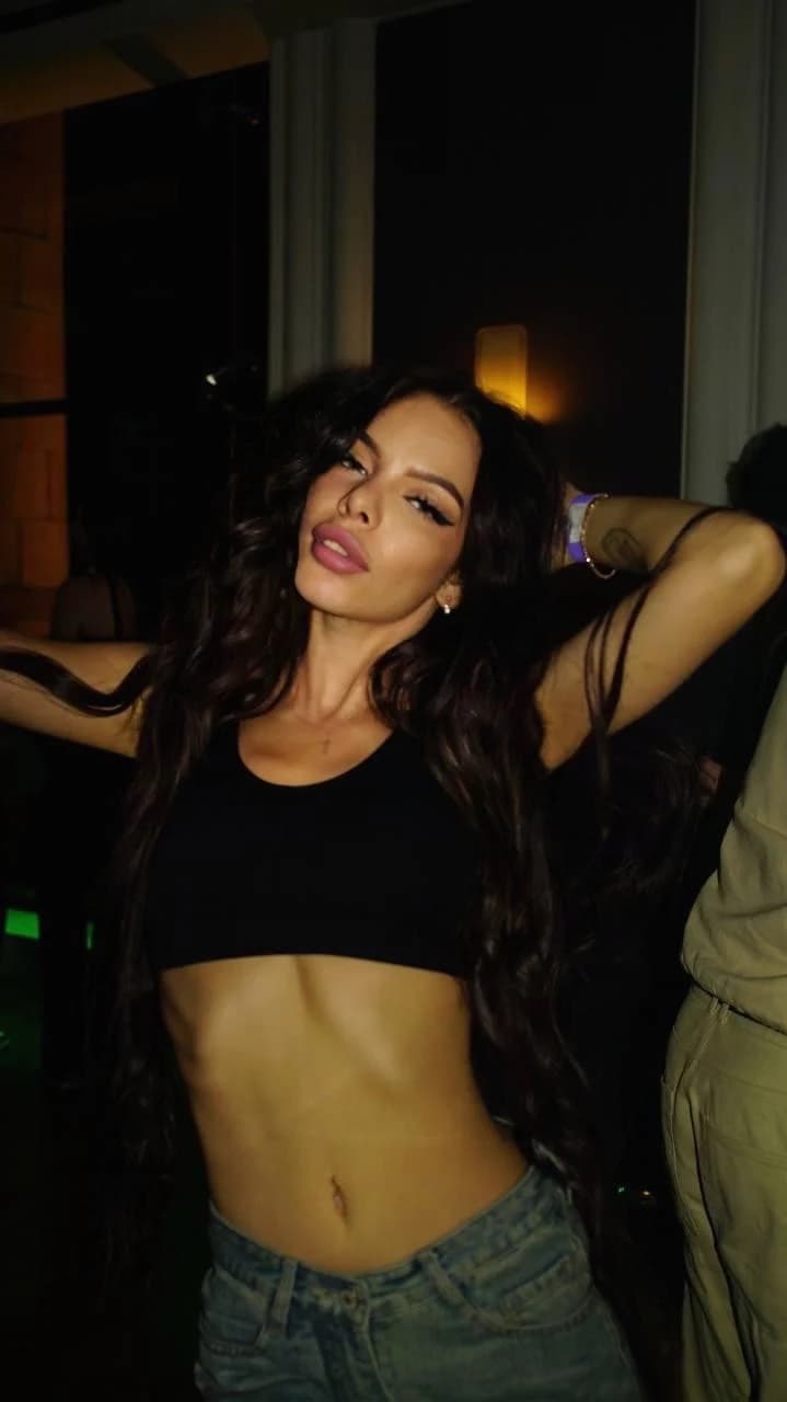 Anna - escort photo 9 in Dubai