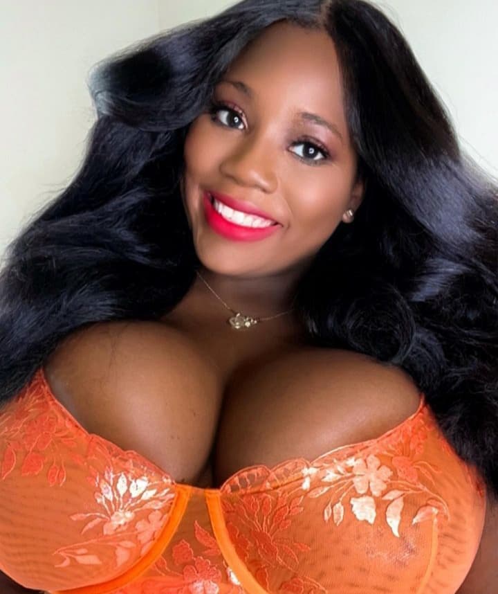 Lisa - escort photo 4 in Dubai