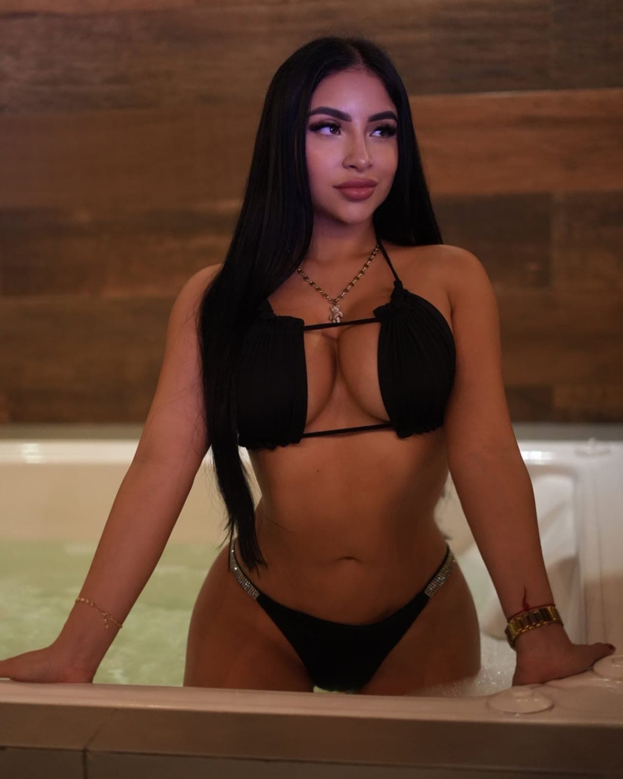 Hanale - escort photo 1 in Dubai