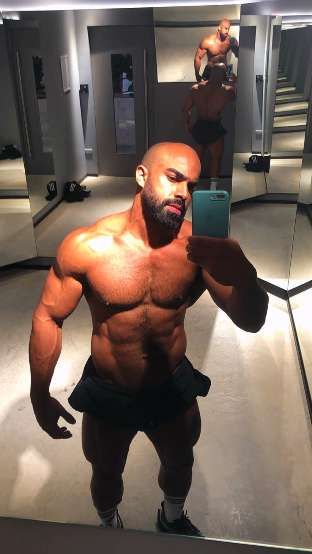 Bodybuilder - escort photo 7 in Dubai