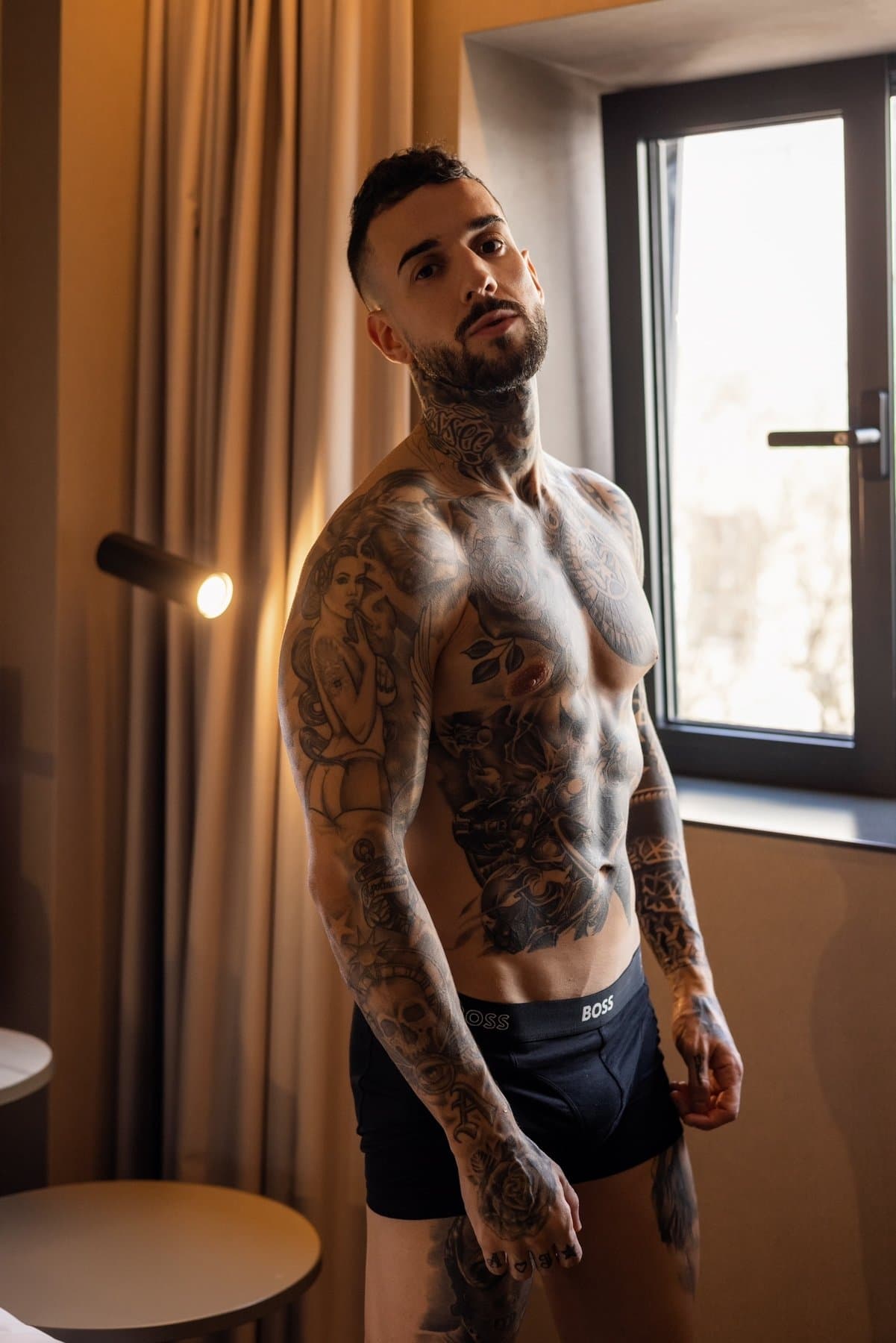 Pedro - escort photo 10 in Dubai