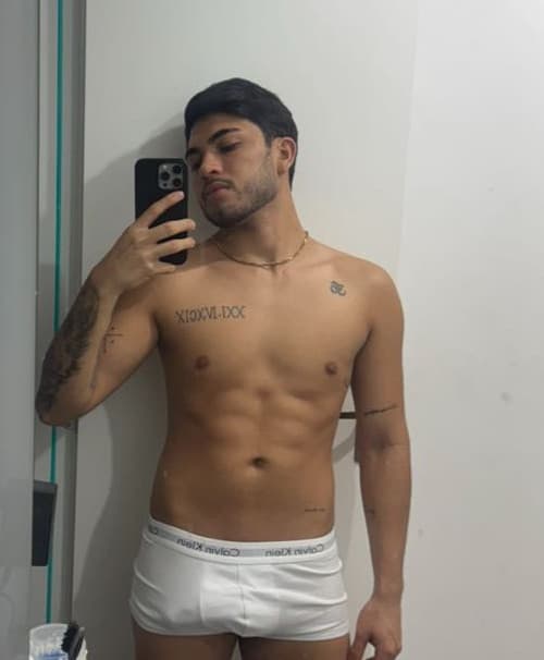 Juan - escort photo 1 in Dubai