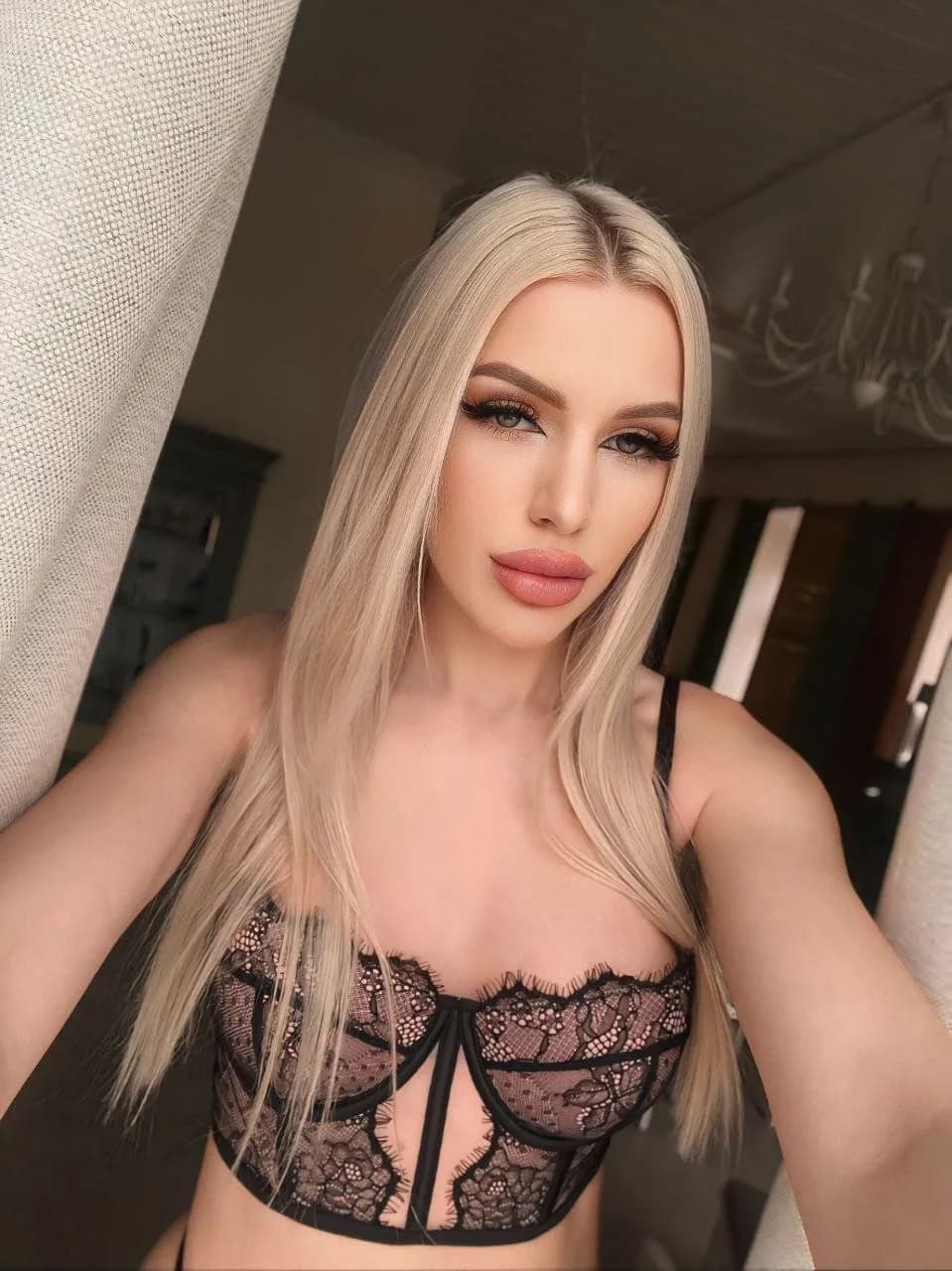 Nika - фото эскорт 2 в Dubai