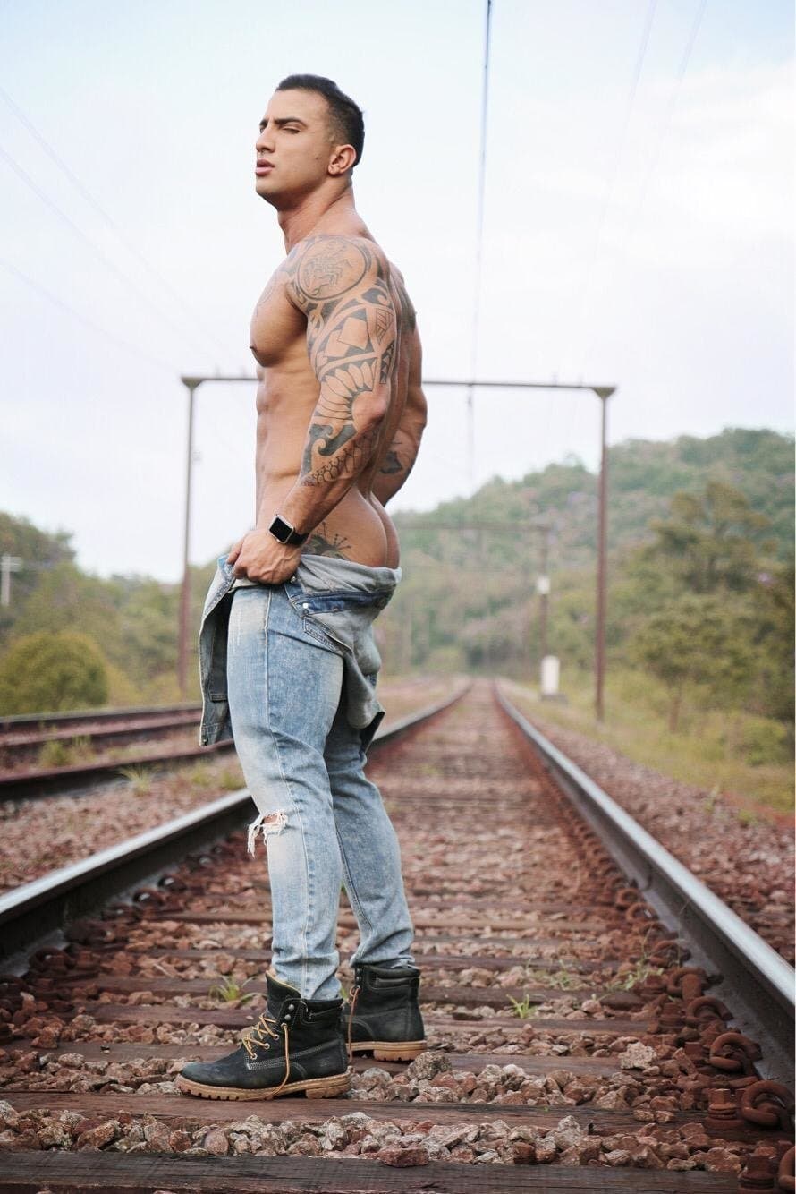 Dominic - escort photo 13 in Dubai