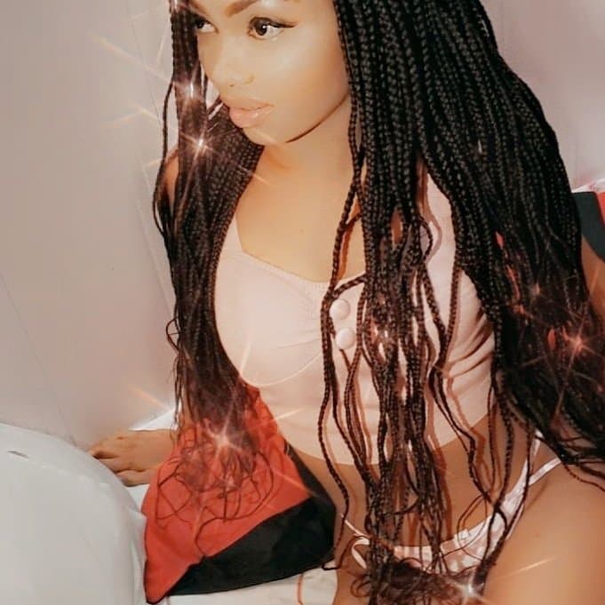 Emerald - escort photo 10 in Dubai