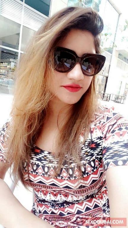 SAKSHI-indian Escorts - фото эскорт 24 в Dubai